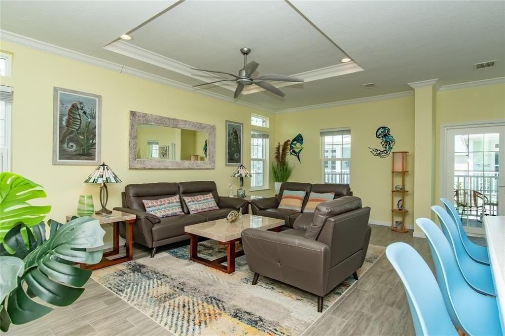 375 Ne Wharf Way - Photo 7 of 49