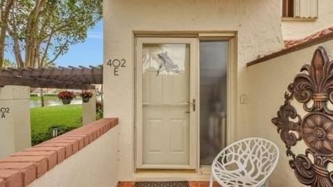 402 Sea Oats Drive #E - Photo 6 of 32