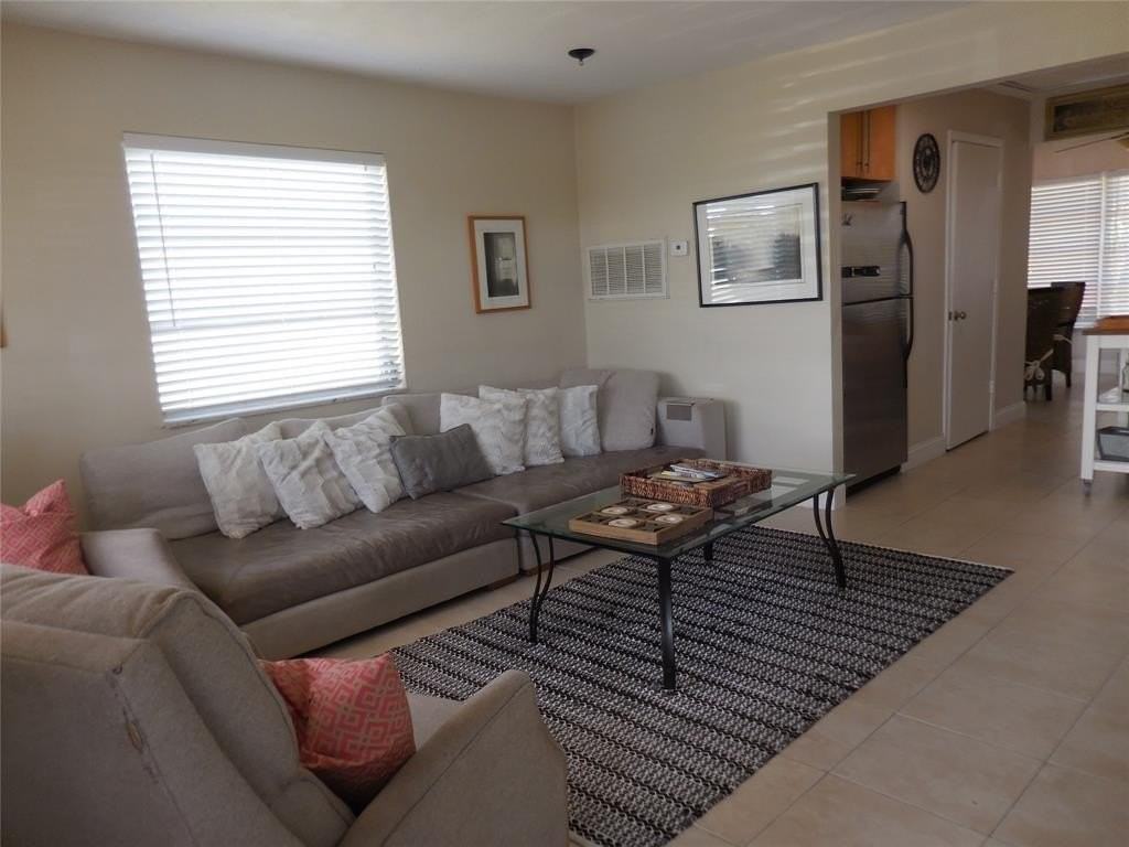 3050 Nw 1st Ave - Photo 7 of 23