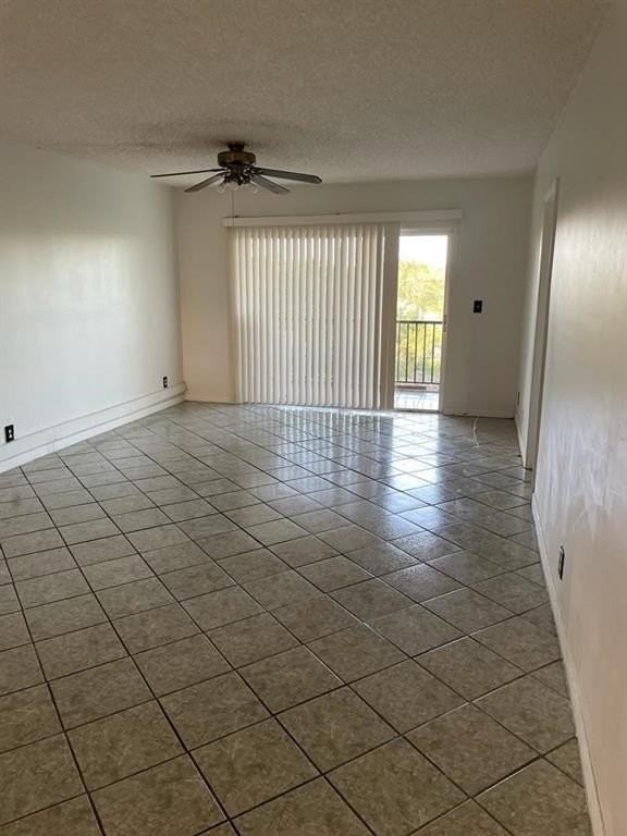 3900 Nw 76th Ave - Photo 7 of 7