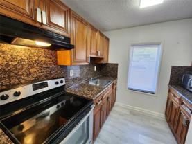 2466 Lincoln St - Photo 1 of 1