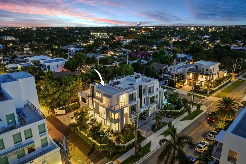 204 Osceola Park Lane - Photo 6 of 50