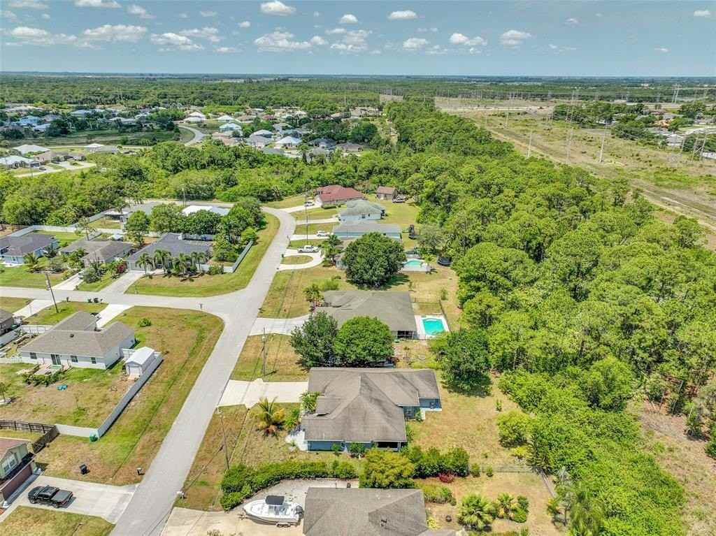 6107 Nw Gause Ave - Photo 2 of 22