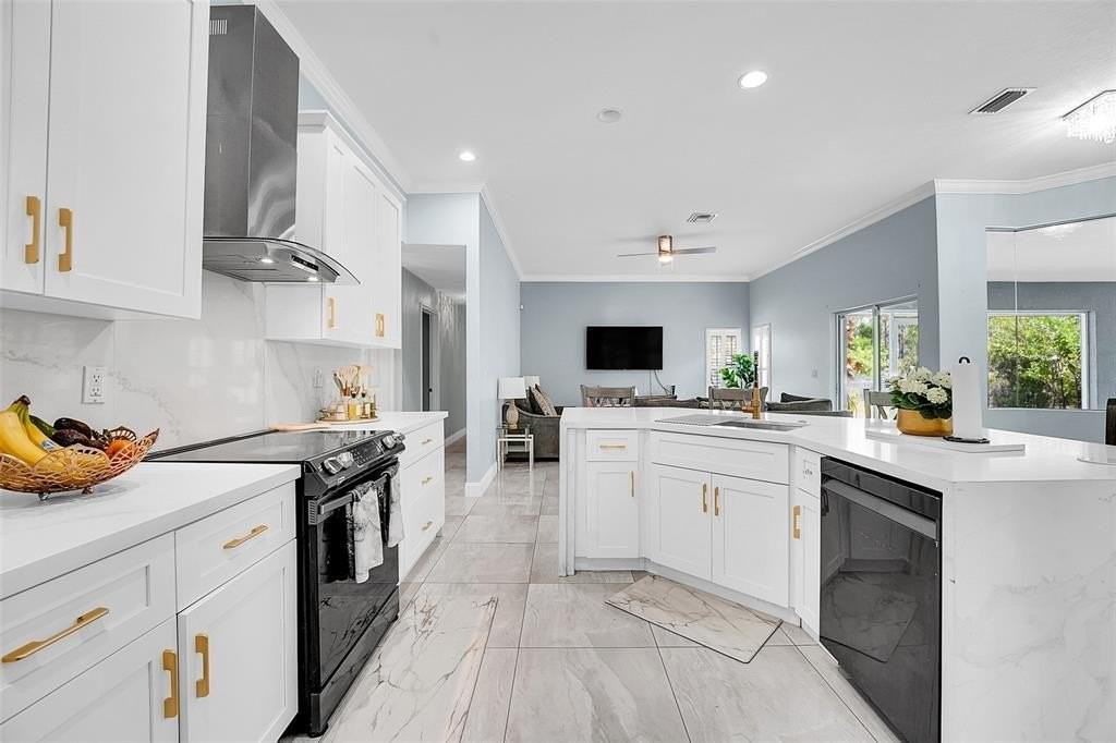 6107 Nw Gause Ave - Photo 4 of 15