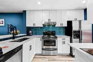 3082 S Oakland Forest Dr - Photo 1 of 1