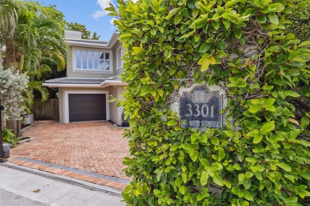 3301 Ne 16th St - Photo 3 of 50