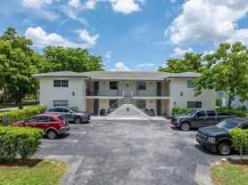 10151 Nw 35th St #2B - Photo 1 of 1