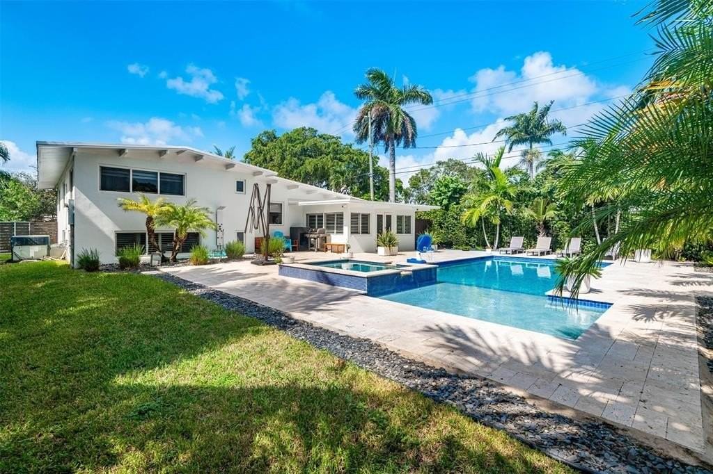 1936 Harbour Inlet Dr - Photo 3 of 30