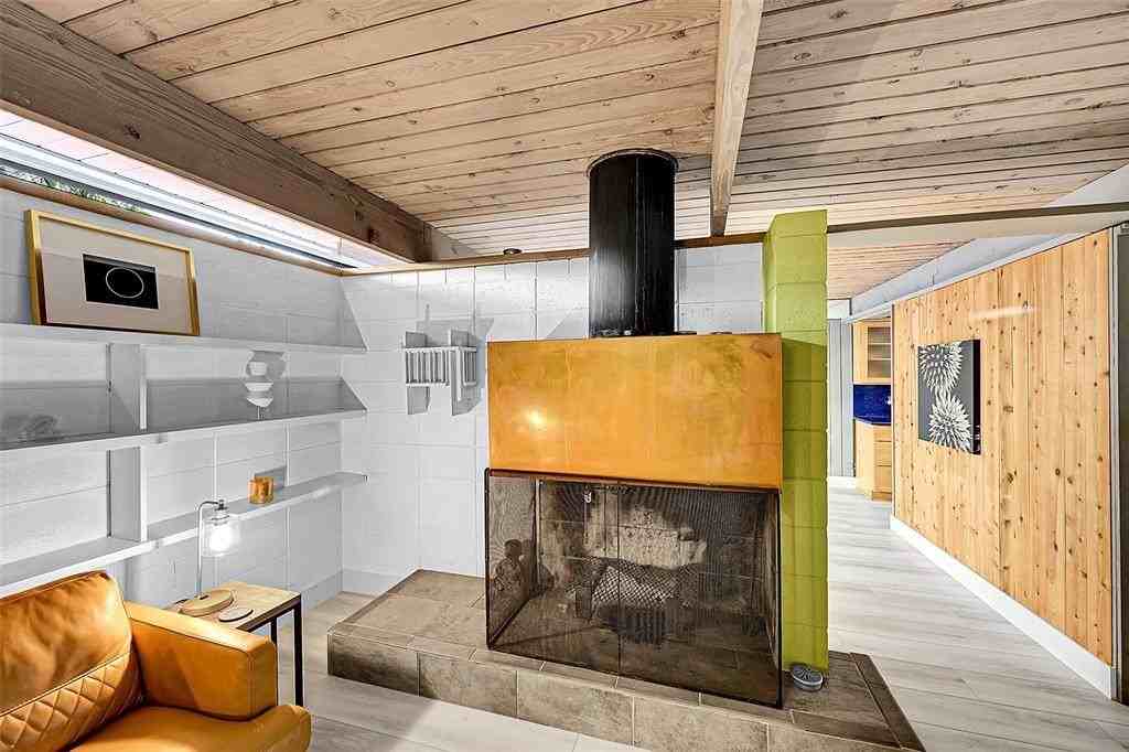 234 Pine Avenue - Photo 7 of 32