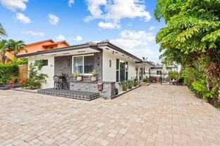 735 Tyler St - Photo 1 of 1