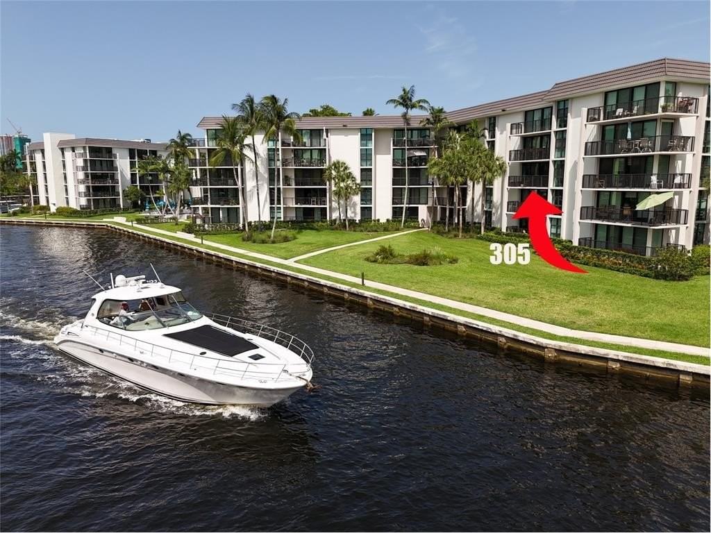 1350 River Reach Drive #305