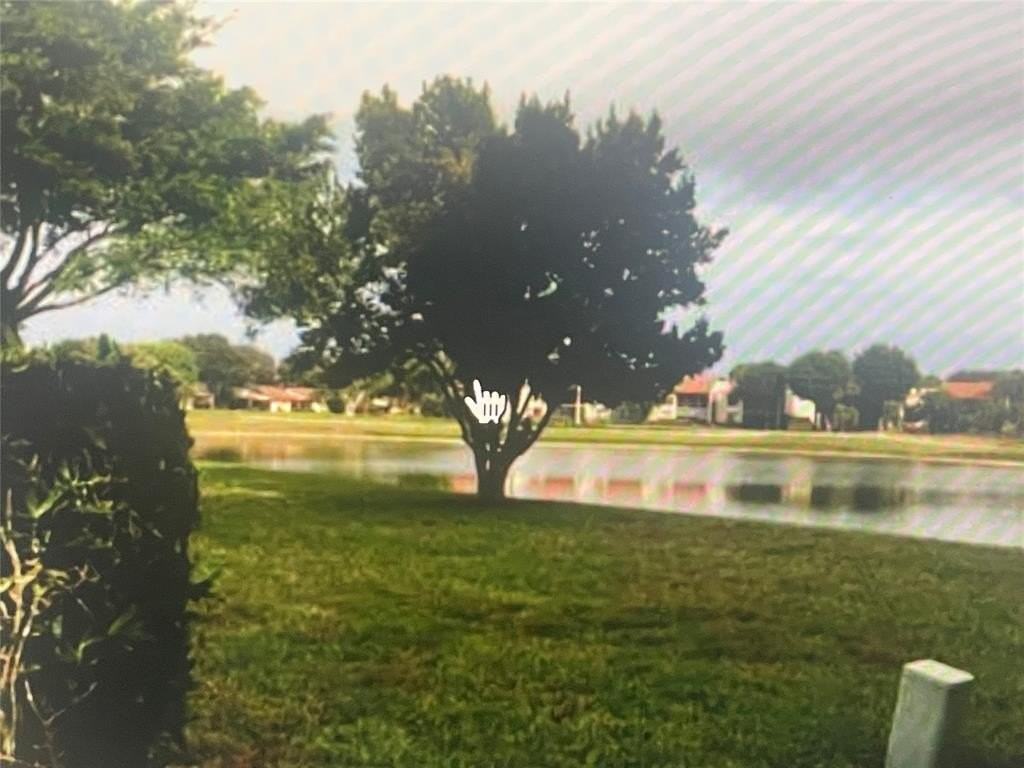 5675 Northpointe Ln - Photo 2 of 8