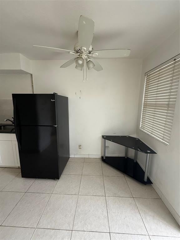 2213 Lincoln St - Photo 7 of 15