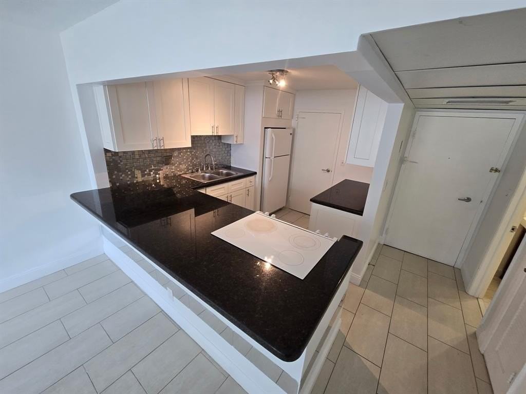 336 N Birch Rd #2C - Photo 7 of 29