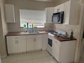 1942 Buchanan St - Photo 1 of 1