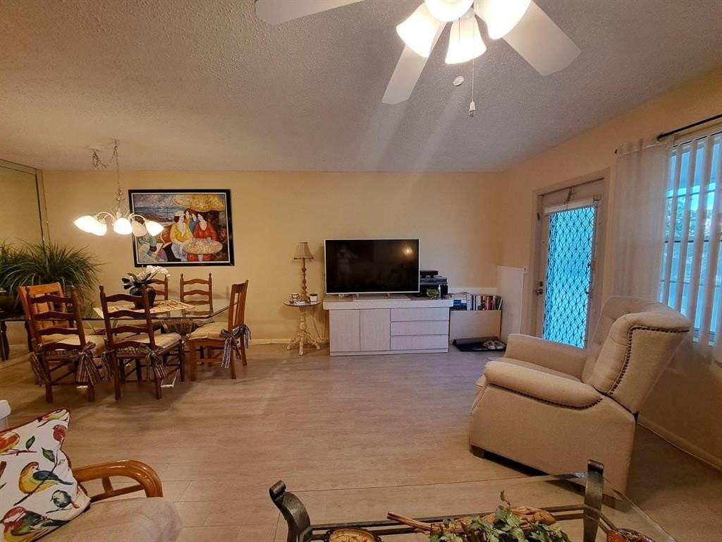 336 Oakridge S #336 - Photo 4 of 15