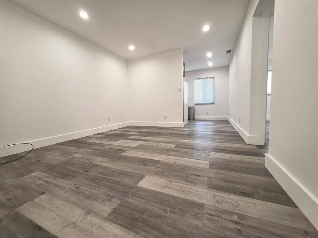 2432 Sherman St #B - Photo 5 of 12