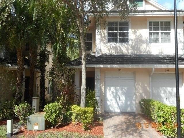 3021 Nw 30th Ave #3021 - Photo 2 of 14