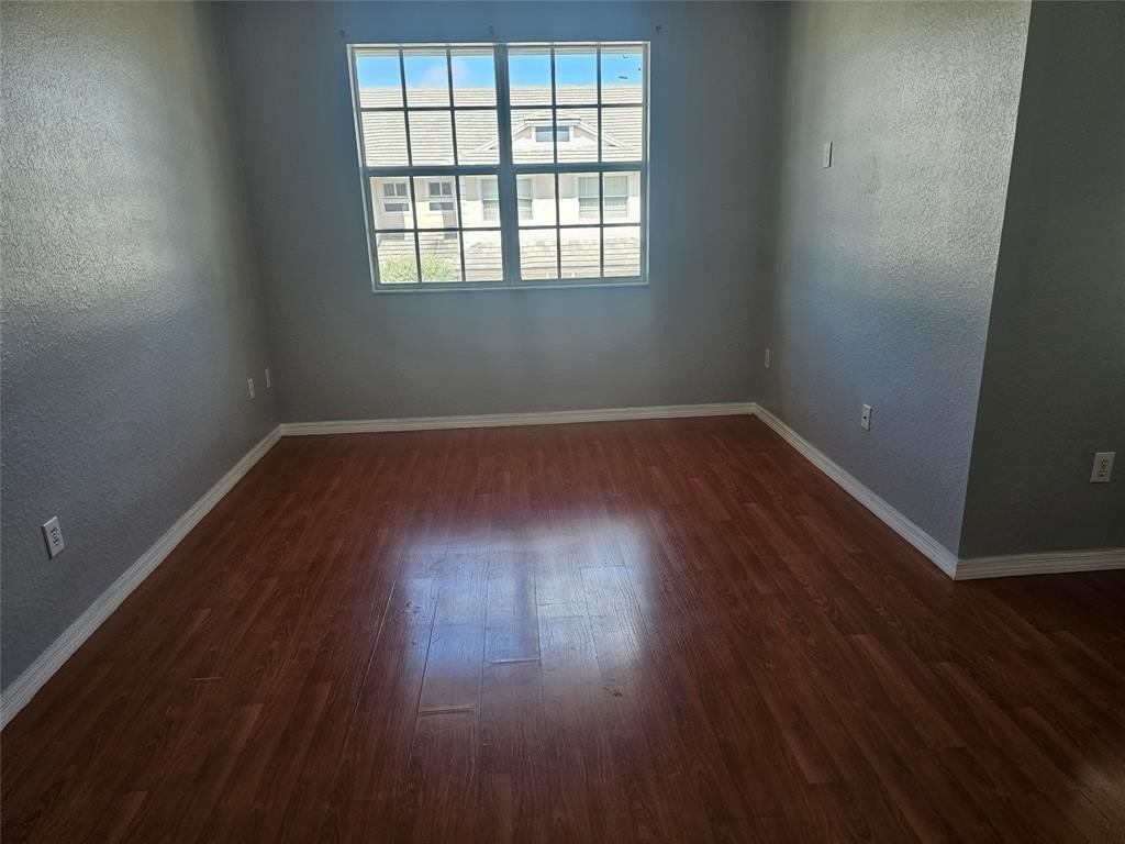 3021 Nw 30th Ave #3021 - Photo 7 of 14