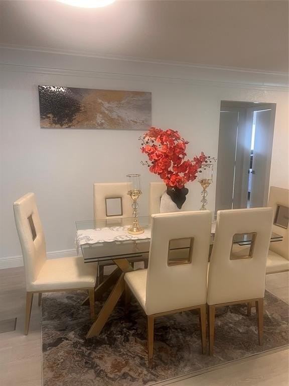 1741 Ne 39th St - Photo 7 of 14