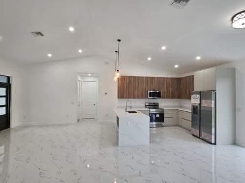 6490 Park Ln W - Photo 6 of 24