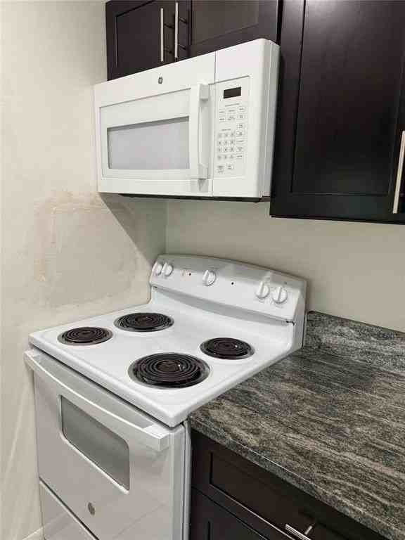 6040 North Lane #205 - Photo 4 of 14