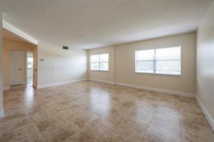 2555 Ne 11th St #302 - Photo 1 of 1