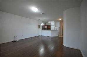 2958 Northwest 35th Avenue - Photo 6 of 16