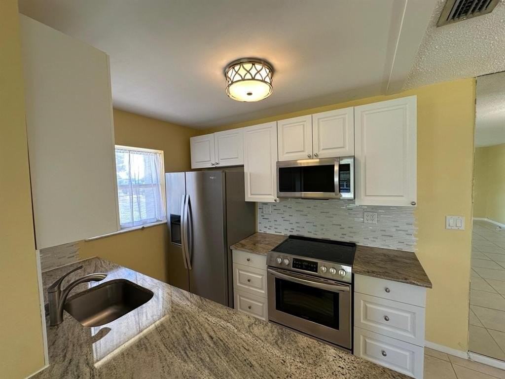 665 High Point Dr - Photo 7 of 22