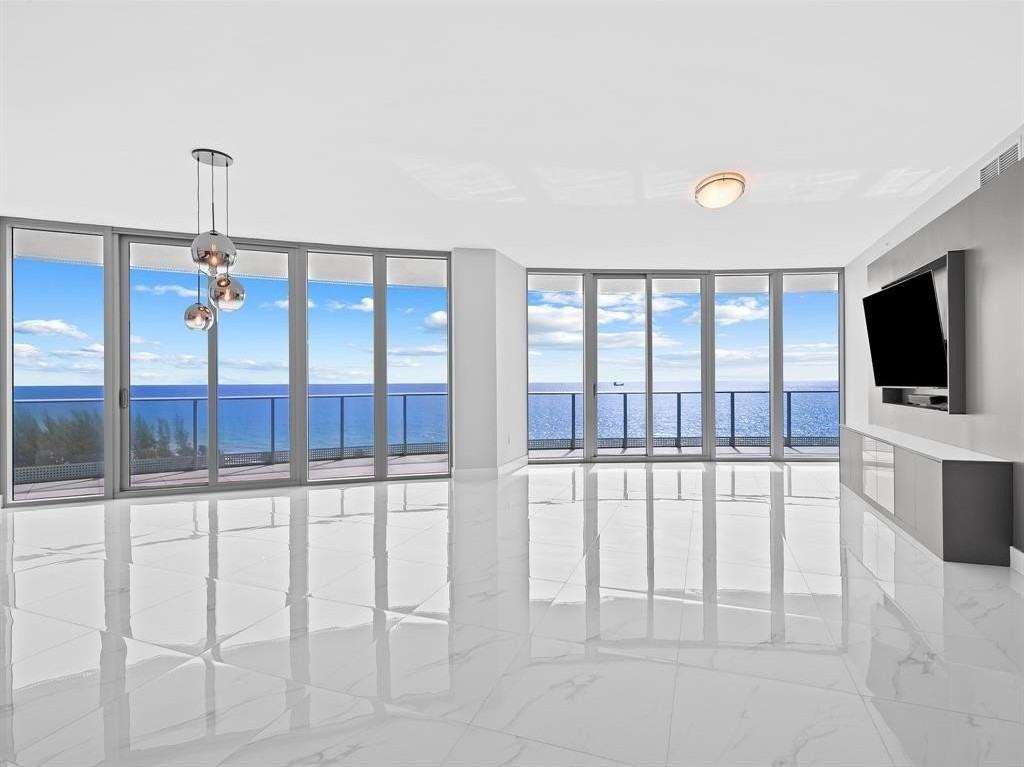 701 N Fort Lauderdale Beach Blvd #802 - Photo 6 of 35