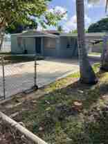 2013 Sw 9th Ave - Photo 1 of 1