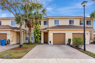 3204 Nw 33rd St - Photo 1 of 1