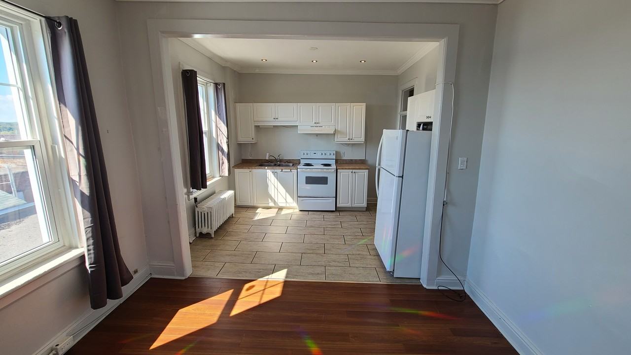 30 Mulcaster Street #30C - Photo 3 of 13