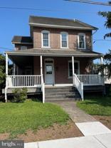 121 Gravel Pike - Photo 1 of 1