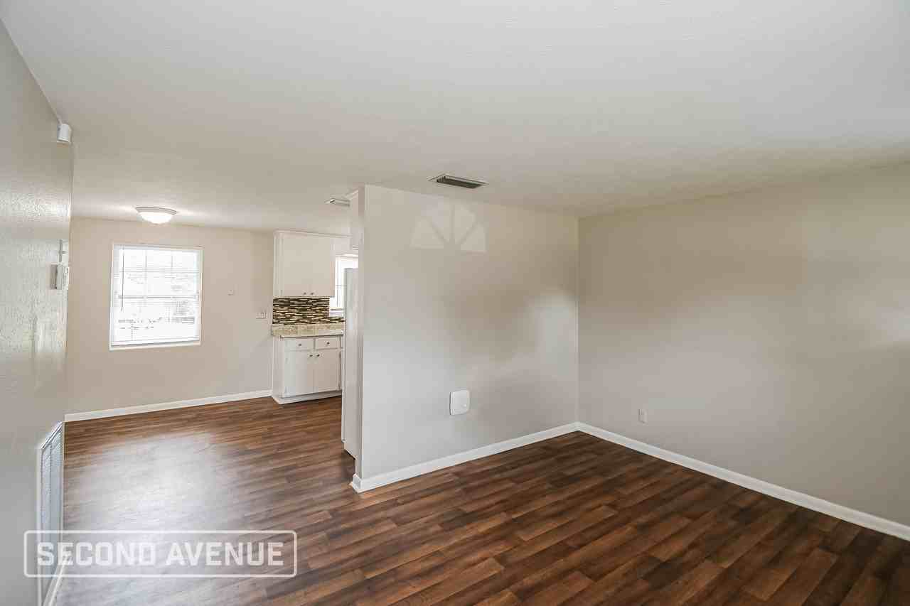 5649 Tempest St - Photo 7 of 25