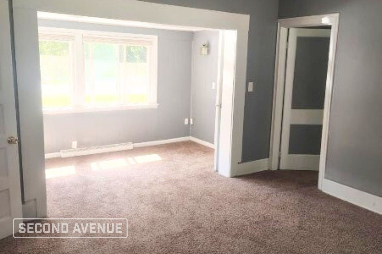 1306 Water St - Photo 5 of 20