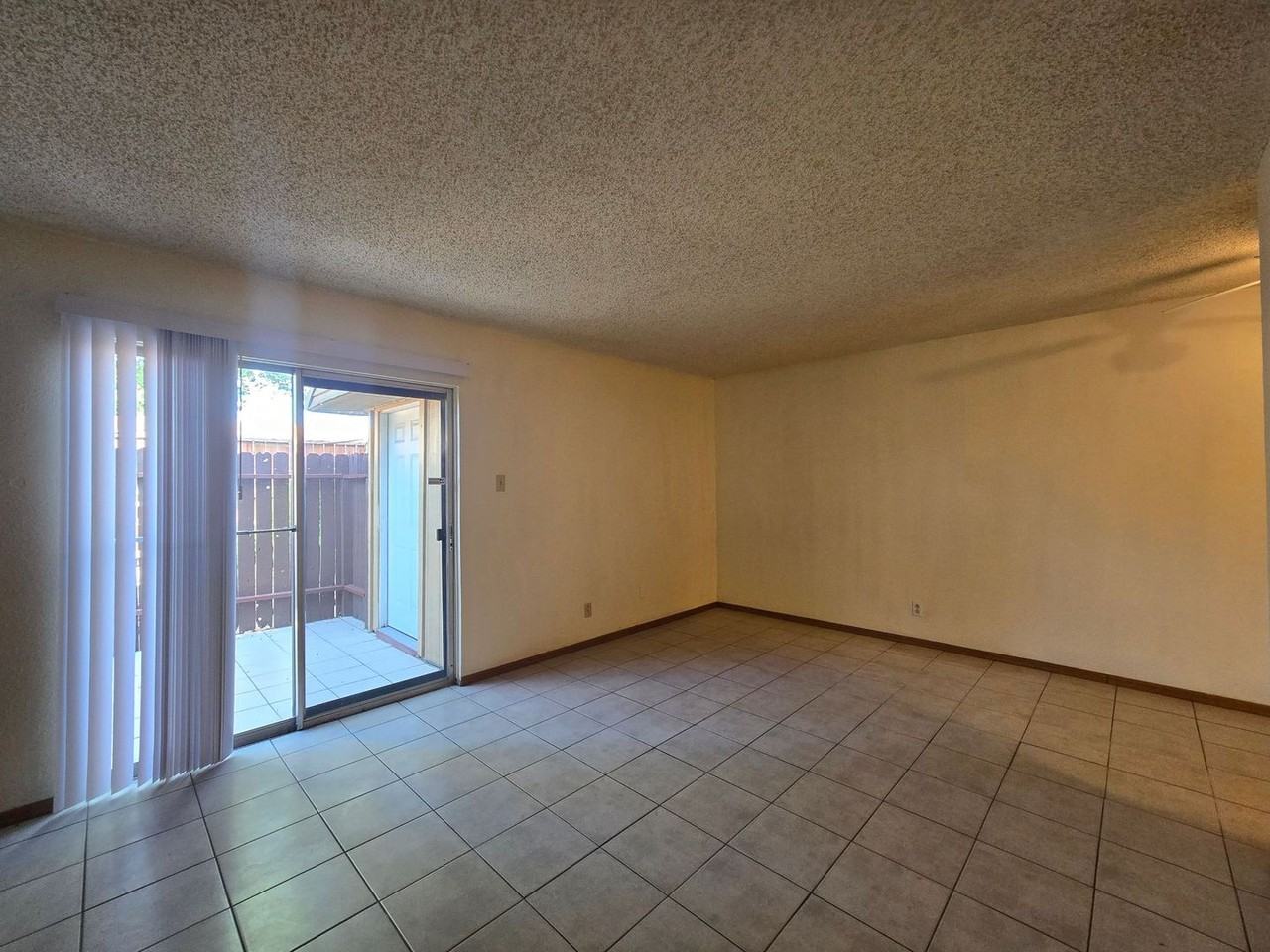 2304 Wales Cir #B - Photo 7 of 16