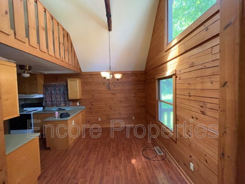 11981 Old Stage Rd - Photo 6 of 15