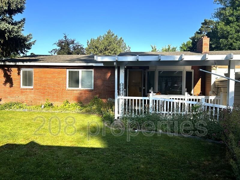 1209 N Roosevelt St - Photo 2 of 37