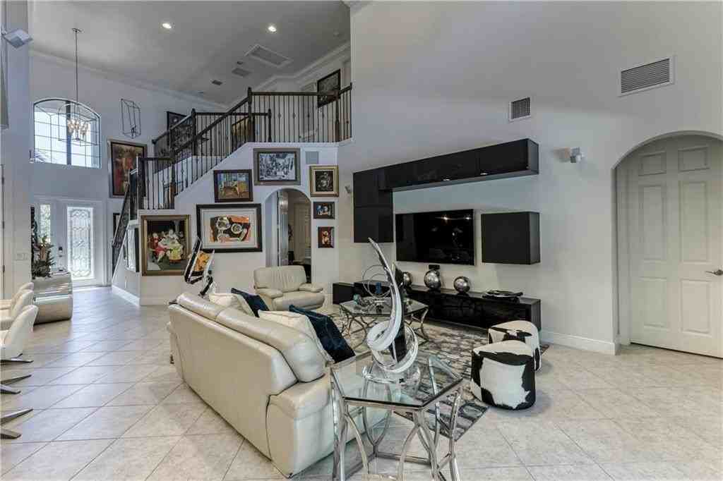 8181 Canopy Ter - Photo 3 of 50