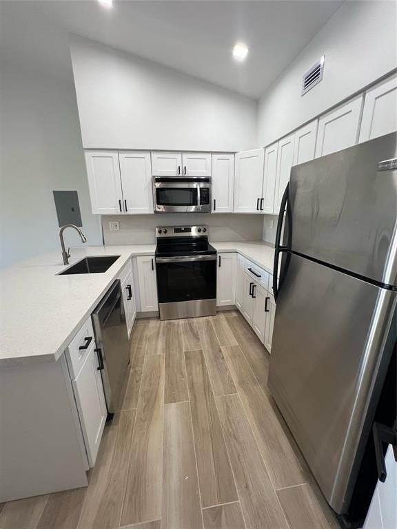 2550 Sw 18th Ter #1810 - Photo 4 of 7