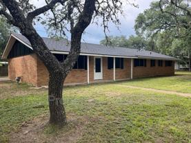 405 Glade St - Photo 1 of 1