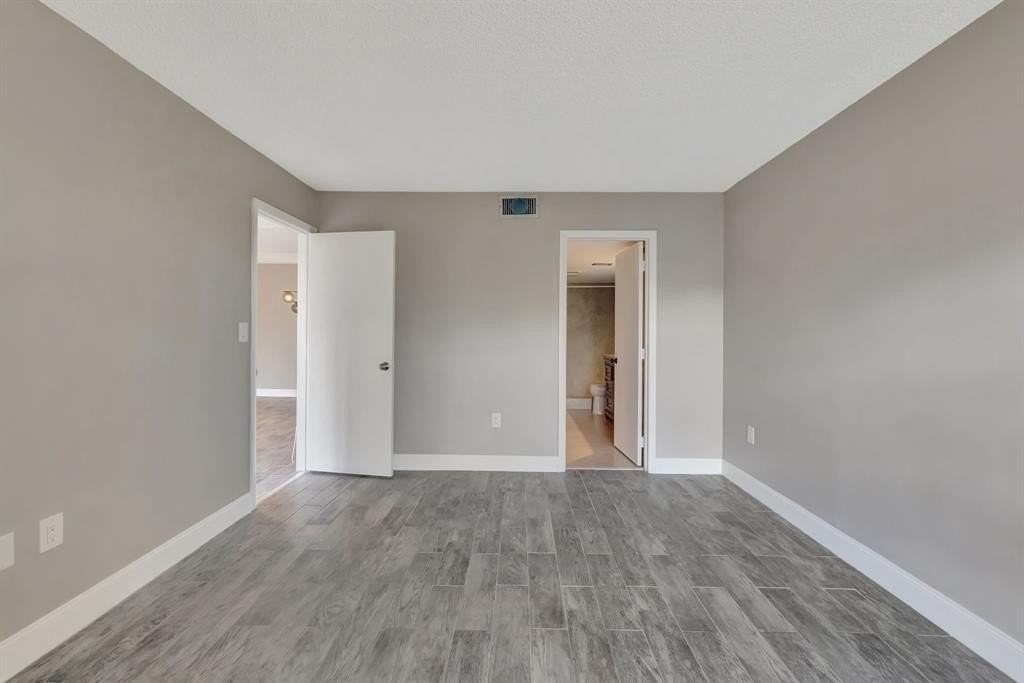 5530 Nw 44th St #410 - Photo 7 of 30