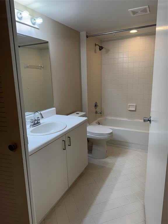 571 Sw 142nd Ave #413O - Photo 4 of 20