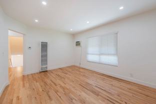 4727 Lincoln Ave #4727 - Photo 1 of 1