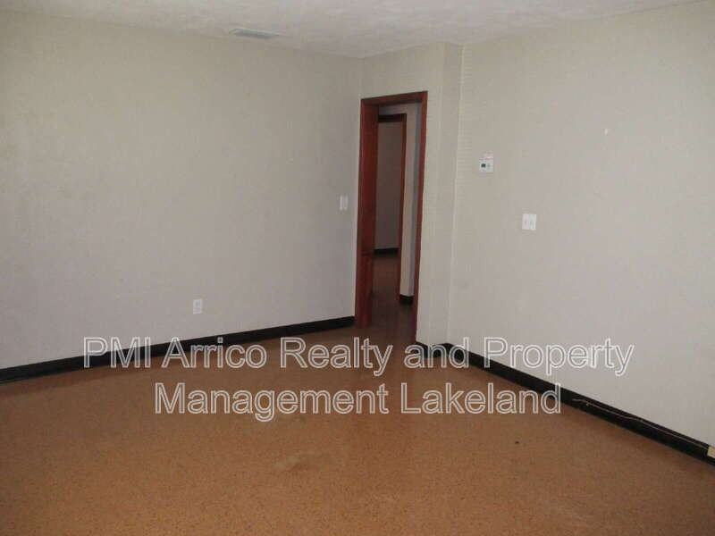 1248 Woodland Ave - Photo 5 of 17