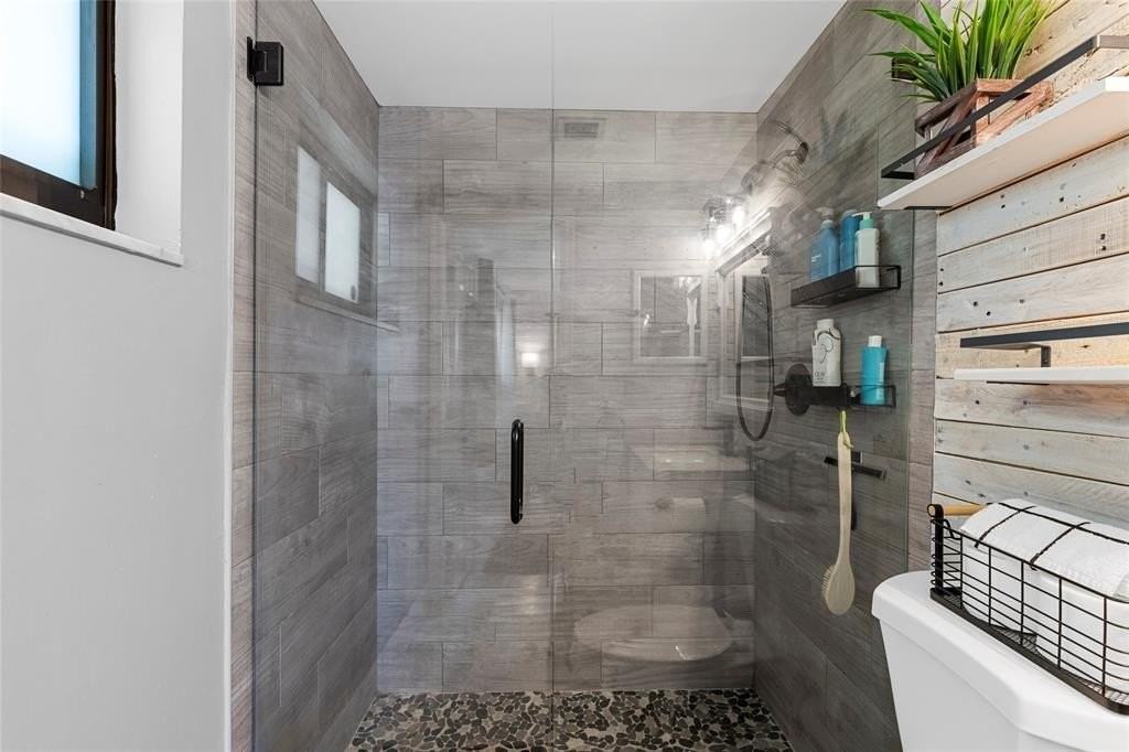 825 Nw 13th St #1130 - Photo 5 of 29