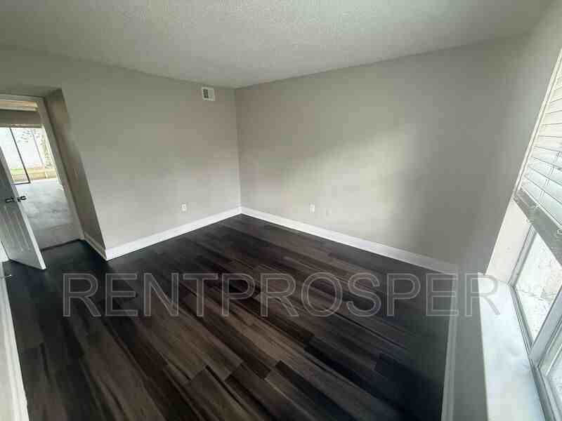 4307 Semoran Boulevard #1 - Photo 7 of 23