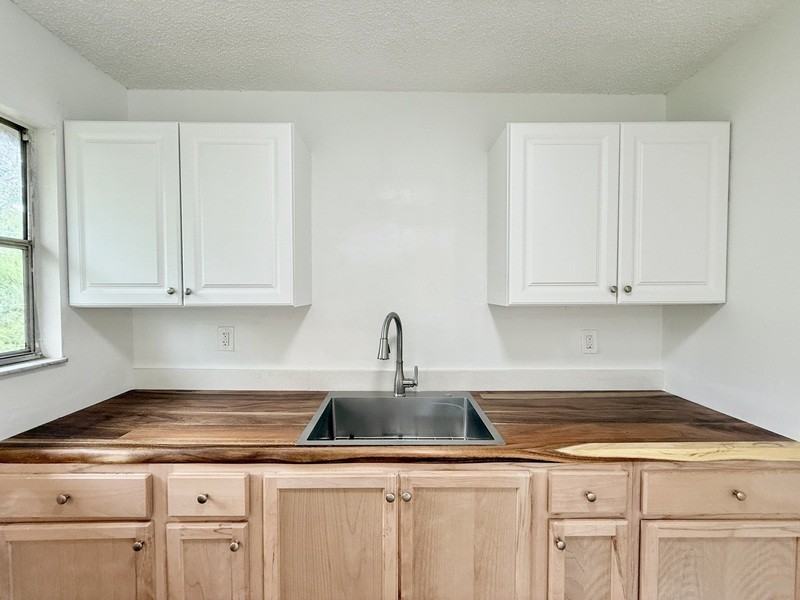 12005 Wanda Ave - Photo 7 of 30