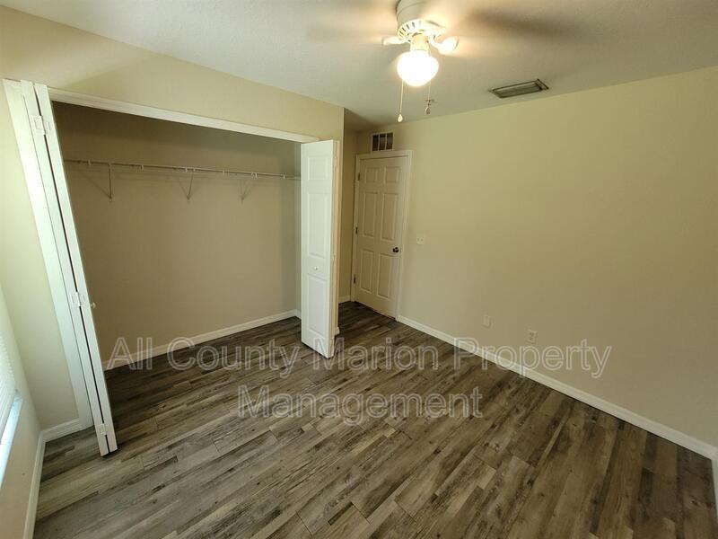 157 Bahia Terrace Dr #2 - Photo 5 of 11